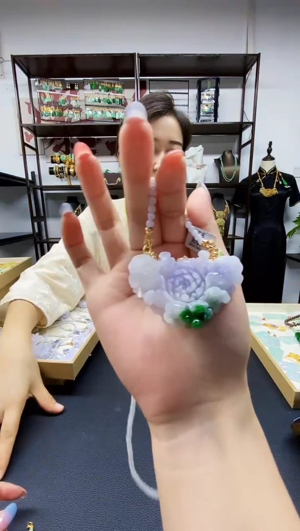 颈饰未镶嵌翡翠翡翠吊坠
