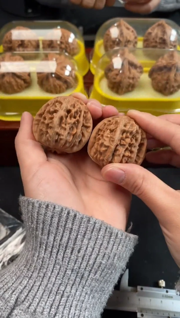 把件文玩核桃汉高楼41尺Z952