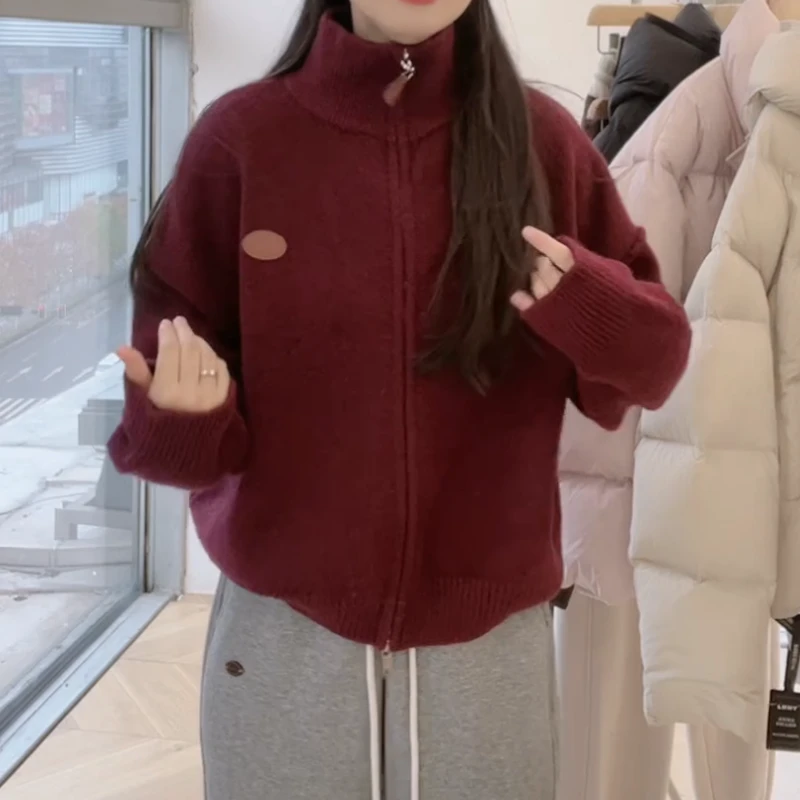 2024冬季韩版显瘦气质百搭长袖拉链半高领减龄针织上衣LK2501095