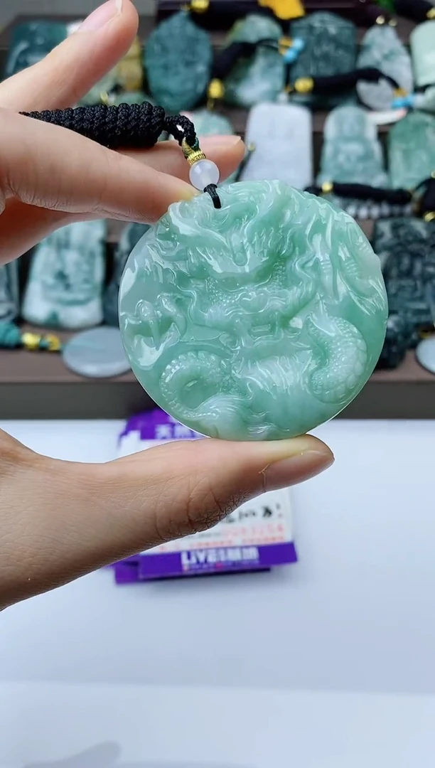 翡翠未镶嵌颈饰多样性一件发货