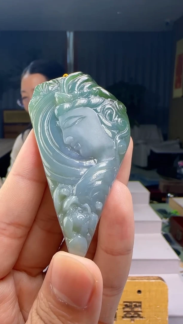 翡翠未镶嵌颈饰YJ@@960Q3J20254