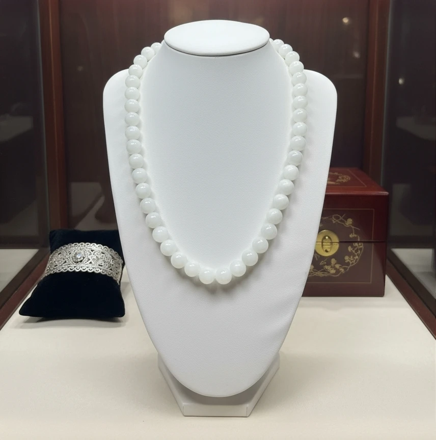 天然正品和田玉白玉项链青海料时尚百搭女款轻奢妈妈链佛珠项链