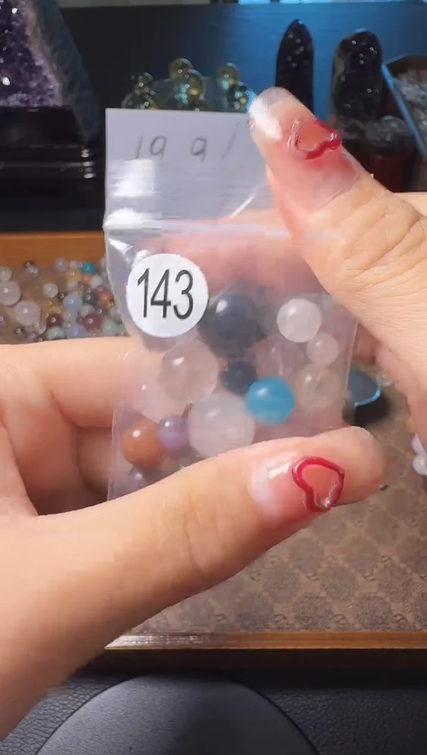 未镶嵌珠宝半成品水晶自****️水晶珠珠