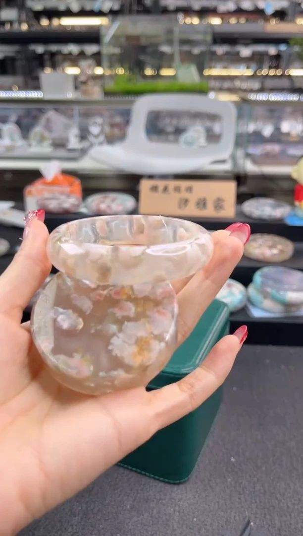 未镶嵌手镯石英质玉58-60圈口（赠品镯心）2s96106