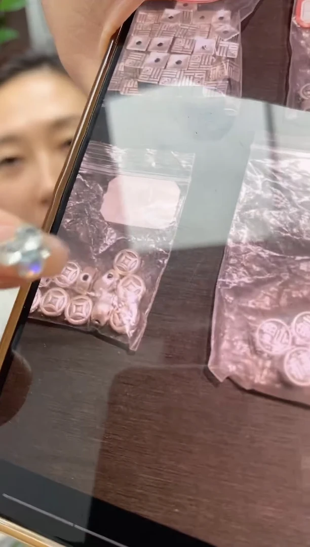 未镶嵌岫玉吊坠·多样性发货其中发一拍一发二