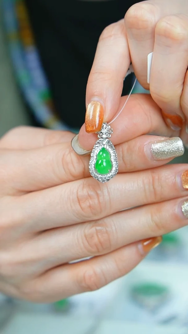 【闪购商品】翡翠挂件18K金镶嵌73号-吊坠/姿/2