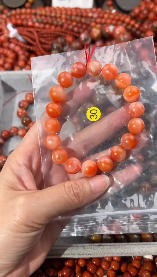 南红玛瑙手串未镶嵌11+
