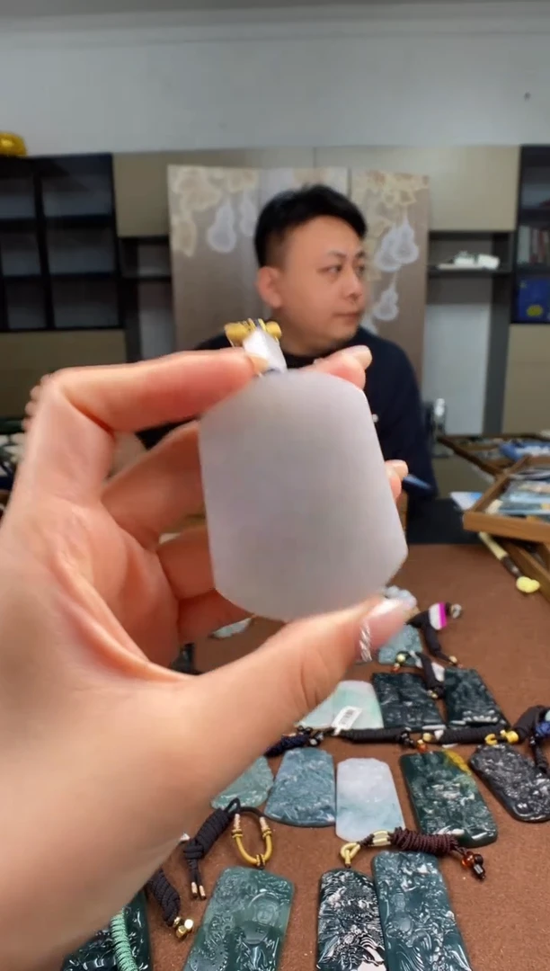 颈饰未镶嵌翡翠多样性发其一