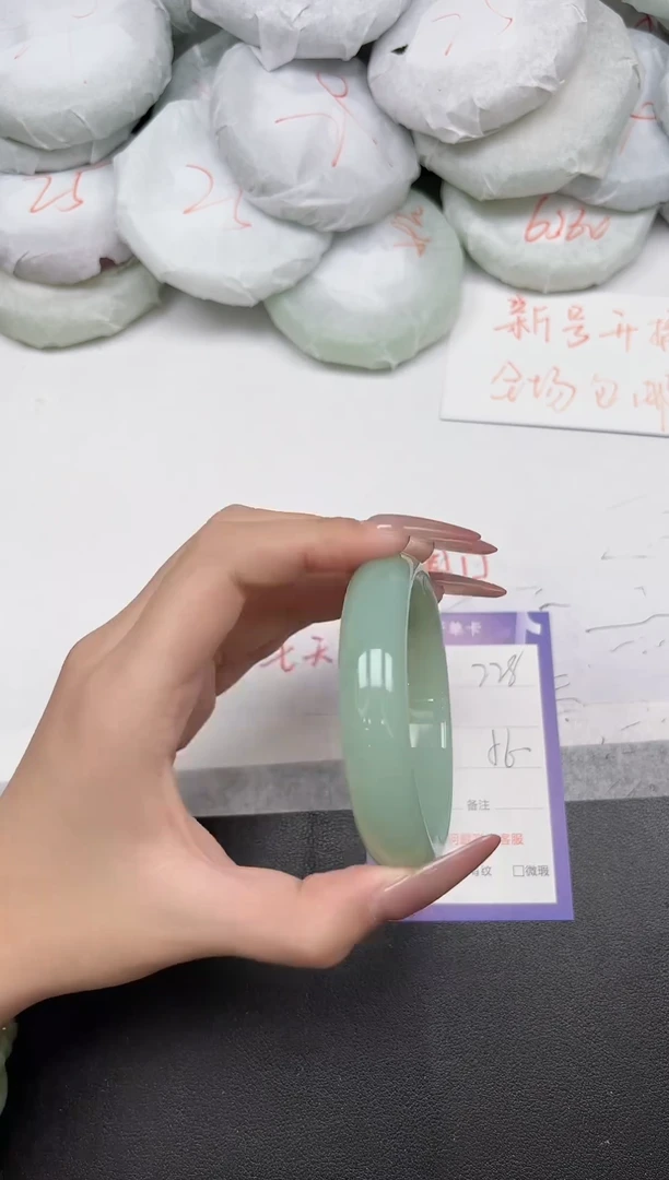 东凌女款手镯228-56