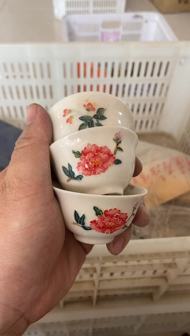 无运费险有瑕疵的摄影的产品有使用过的痕迹有点脏介意勿拍
