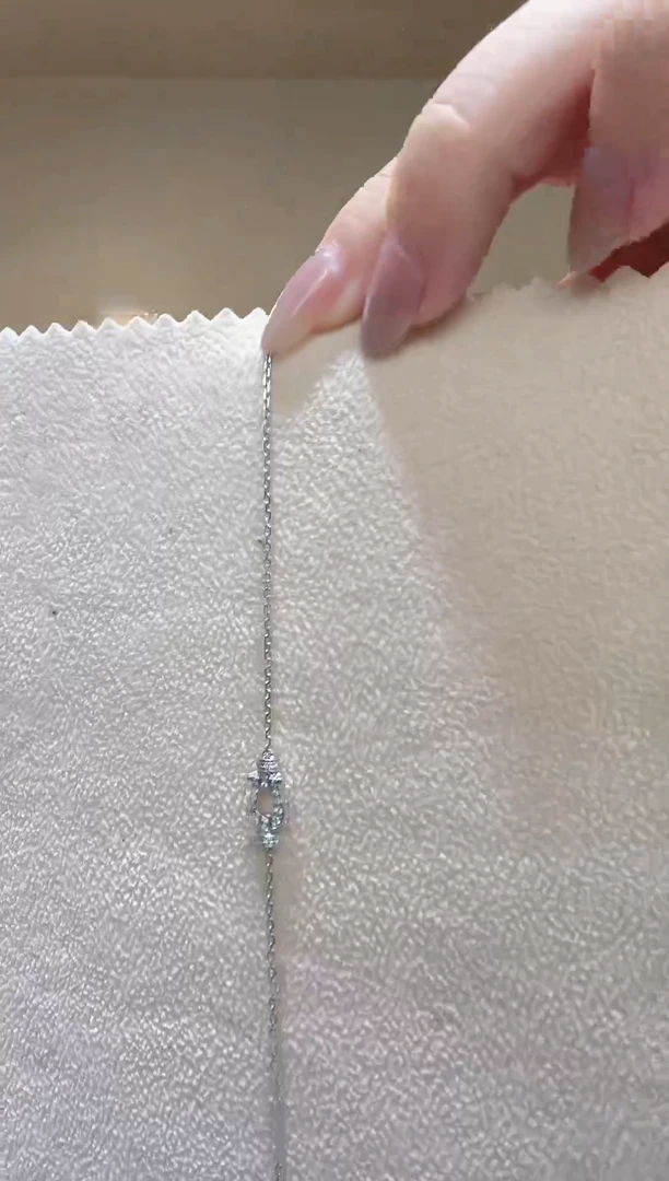 18K金镶嵌手链钻石马蹄扣手链（天然钻）