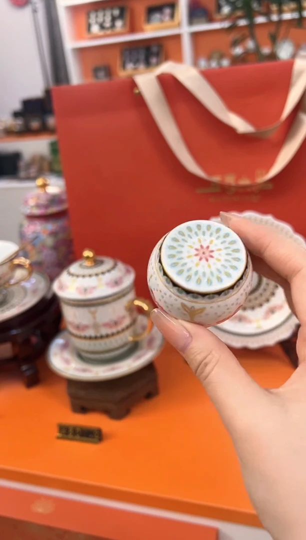 瓷片小乔闪电购链接