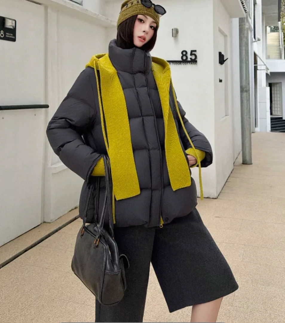 米莱Jiaer/冬季新款拼针织帽宽松版休闲羽绒服30019