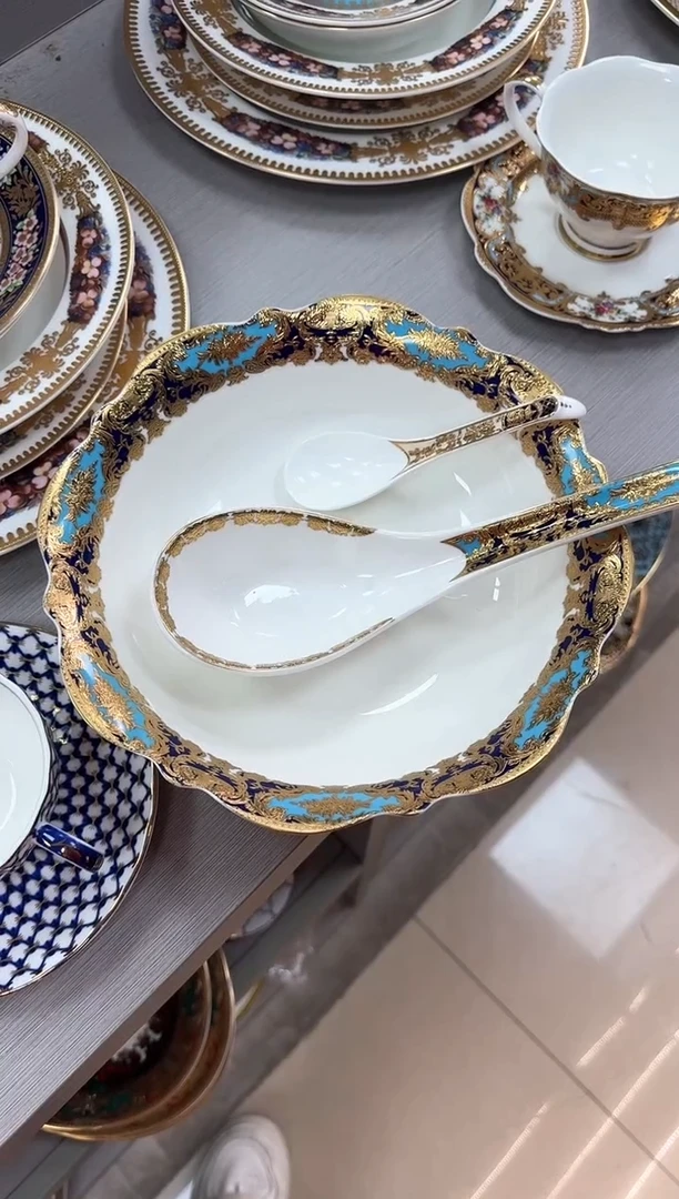 【闪购商品】瓷片9寸大汤碗+小勺+大勺  各一个