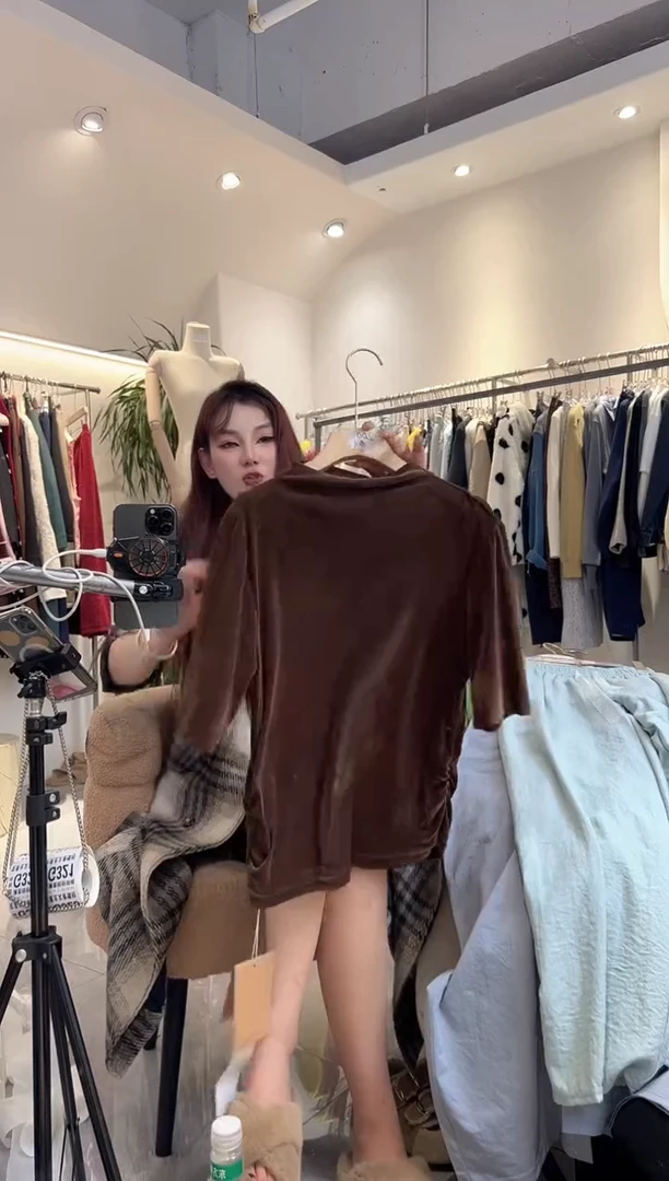 SG-秋冬新款服装服饰-311