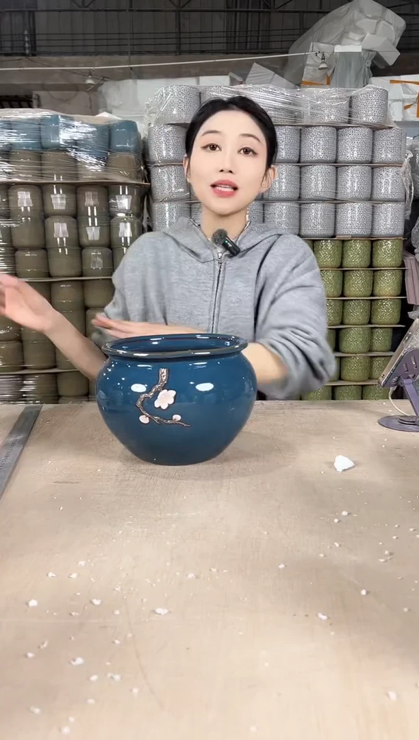 【闪购商品】陶瓷大罐罐蓝花釉勾花大号19x14