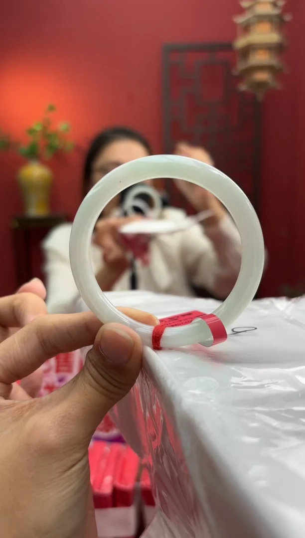 未镶嵌手镯（贵妃镯）翡翠翡翠手镯5