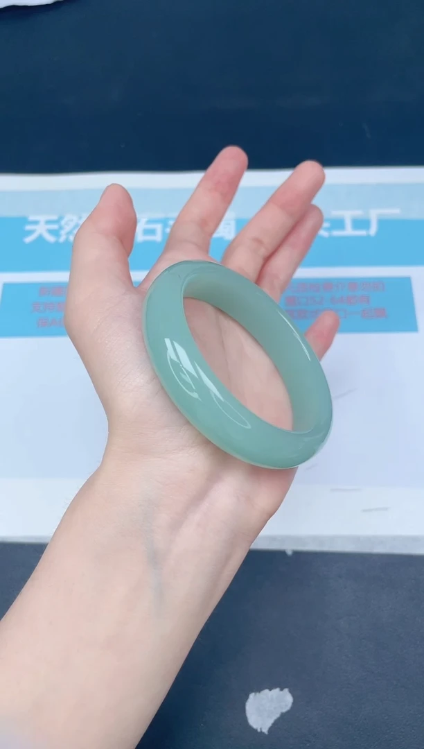 未镶嵌手镯石英质玉m99/5455