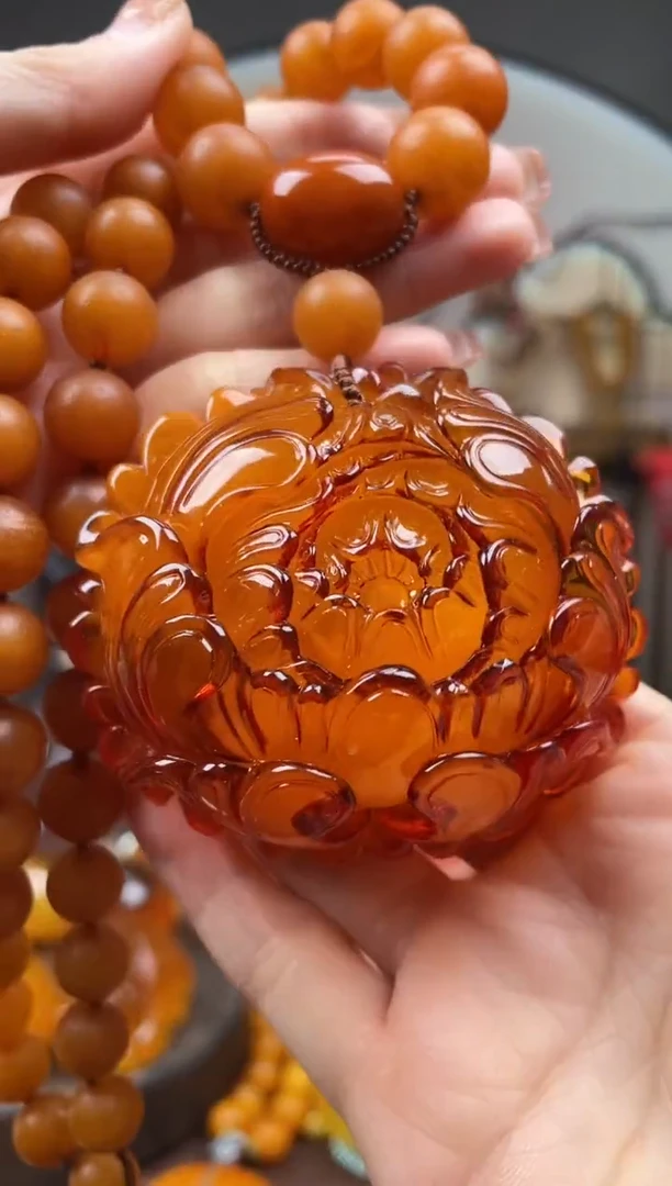 【闪购商品】琥珀裸石未镶嵌首饰 假1赔4 （多样性发货1件