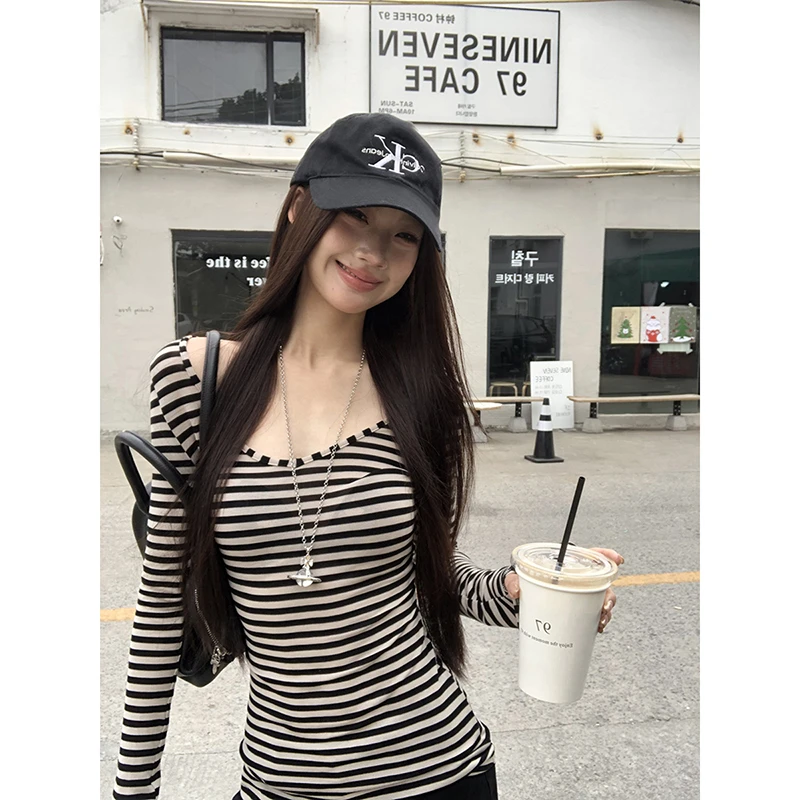 【反派甜心】春秋小众条纹修身T恤辣妹显瘦时尚长袖打底衫251V0600