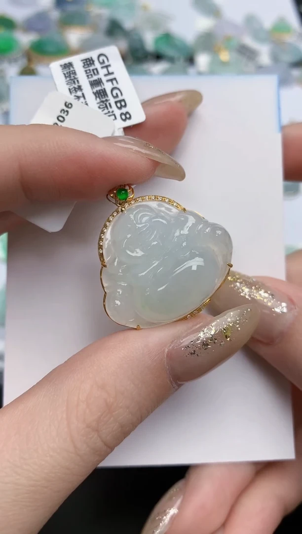 【闪购商品】翡翠颈饰18K金镶嵌天然缅甸翡翠A货