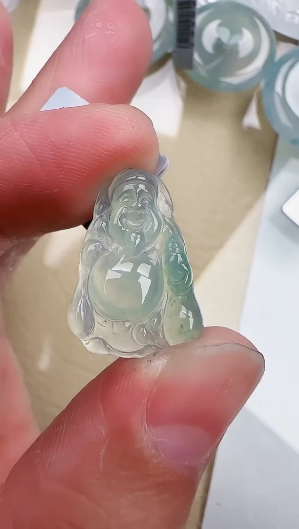 翡翠未镶嵌颈饰缅甸天然翡翠
