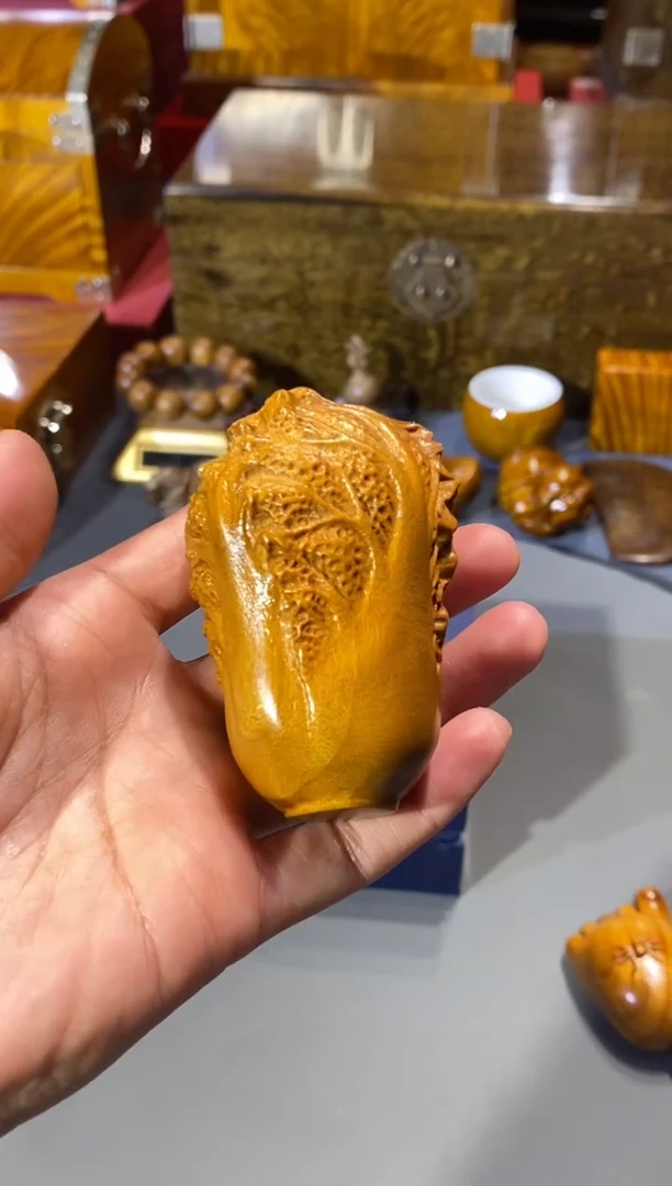 金丝楠小叶桢楠 白菜 把件