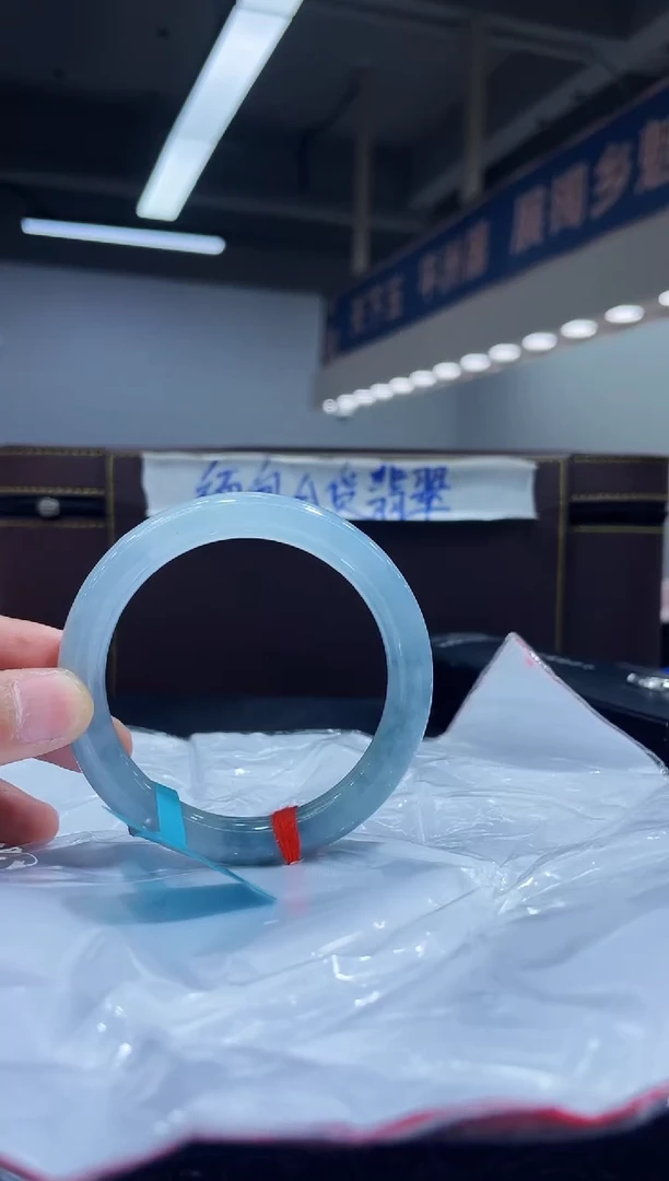 未镶嵌手镯翡翠21