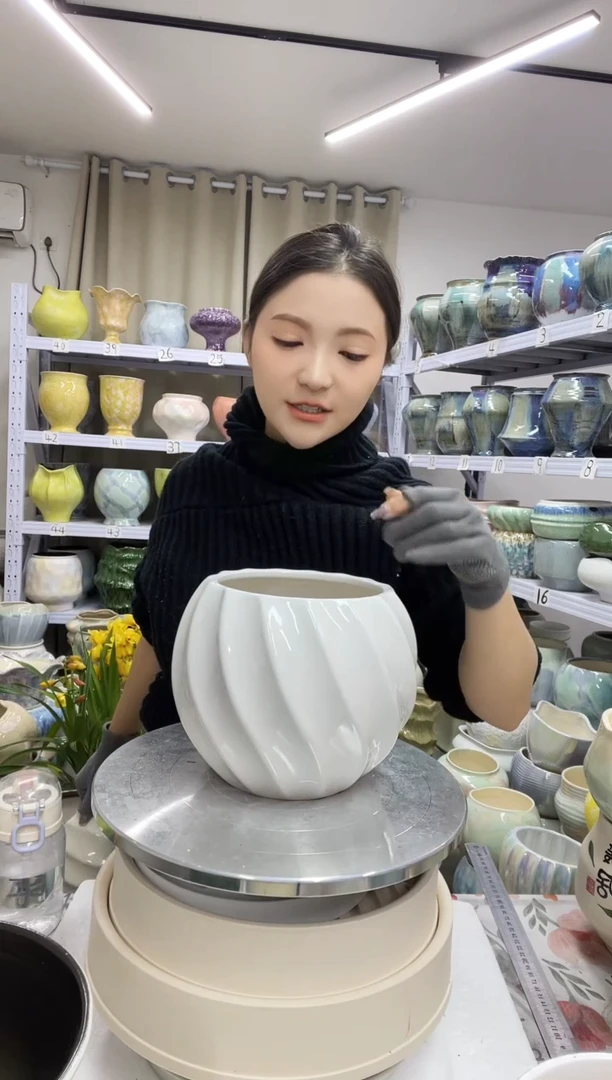 【12.13】花盆链接 高：15  口：13