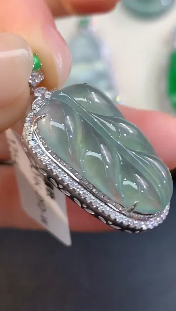 吊坠(不含链)18K金镶嵌翡翠吊坠A5|4980