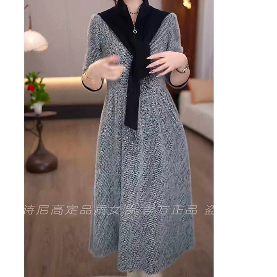 朵诗尼2025秋冬新款灰色连帽可拆卸围巾领简约优雅时尚显瘦连衣裙