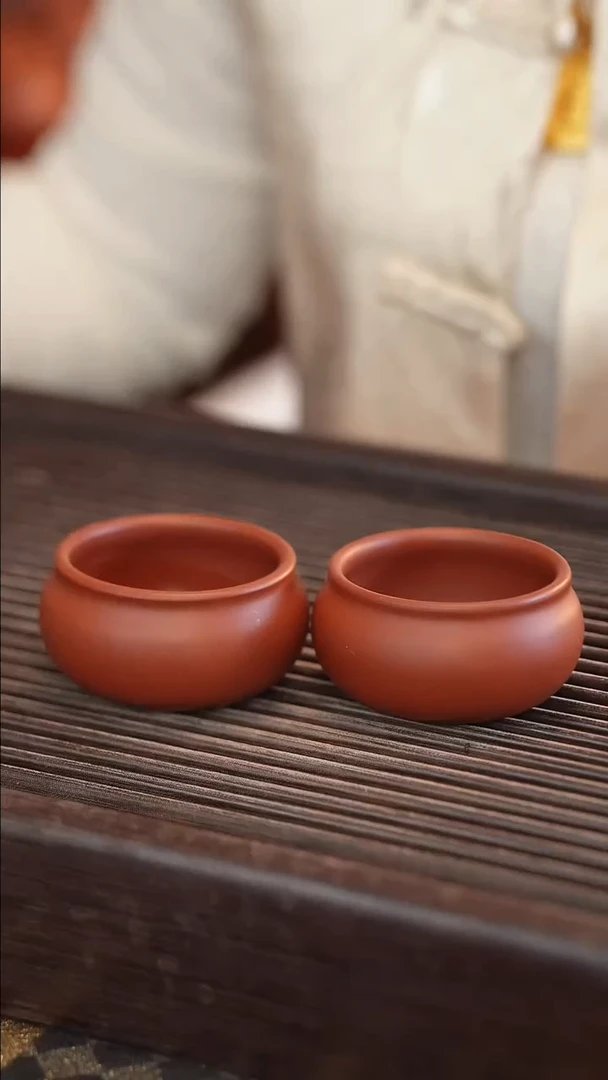 茶壶紫砂两个大红袍杯子