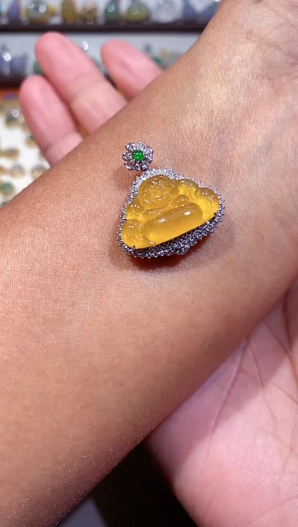 吊坠(不含链)18K金镶嵌翡翠杰****づ11111111