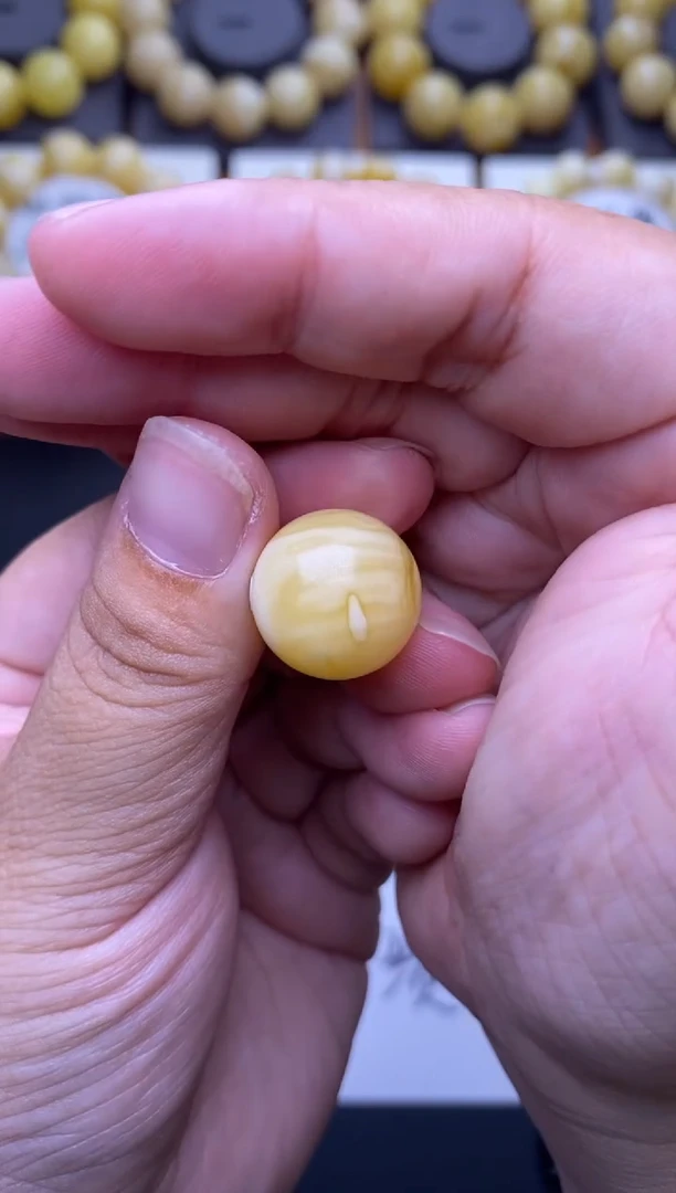 裸石琥珀未镶嵌大小姐珠宝严选28