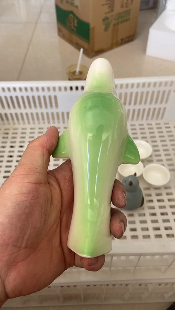 无运费险有瑕疵的摄影的产品有使用过的痕迹有点脏介意勿拍
