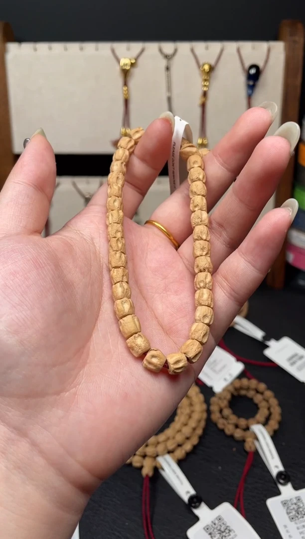 柏木其他阿****.2025627玉系列直切单圈7