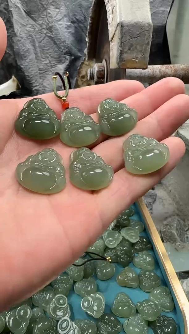 和田玉未镶嵌颈饰吊坠多样性拍一发一件