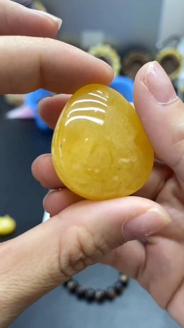 琥珀未镶嵌珠宝奇石193