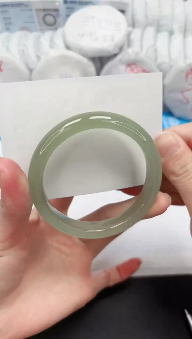 【闪购商品】石英质玉手镯未镶嵌272-59.8