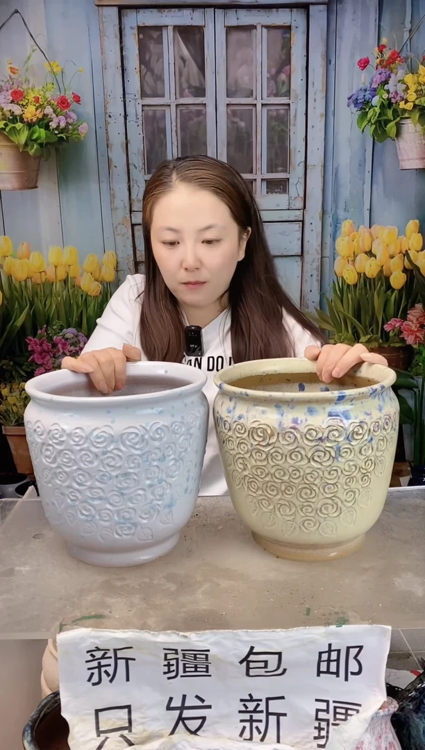 035 白黄小花两个装 口19高20