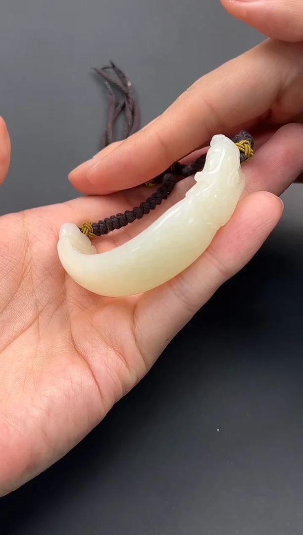 未镶嵌手串和田玉且末金山暖白手牌微色差