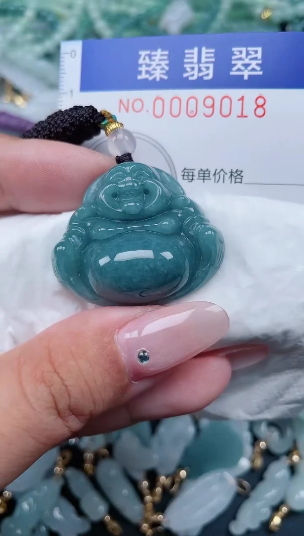 翡翠未镶嵌颈饰.0009018