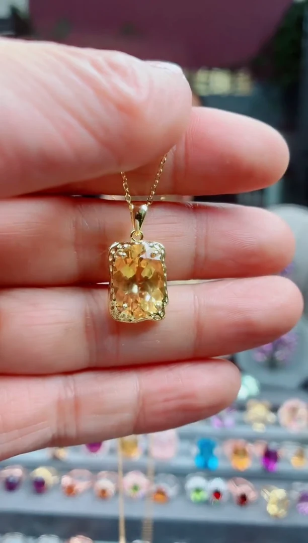 吊坠(赠链)银S925镶嵌黄晶黄晶吊坠