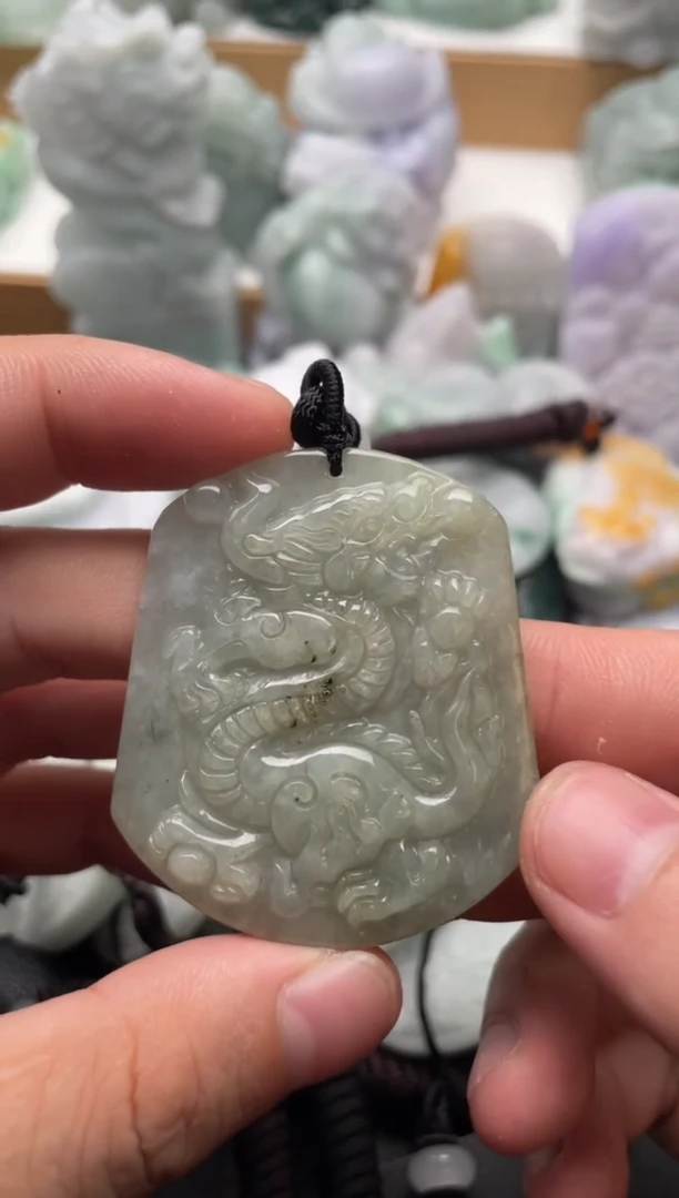 吊坠(不含链)未镶嵌翡翠1