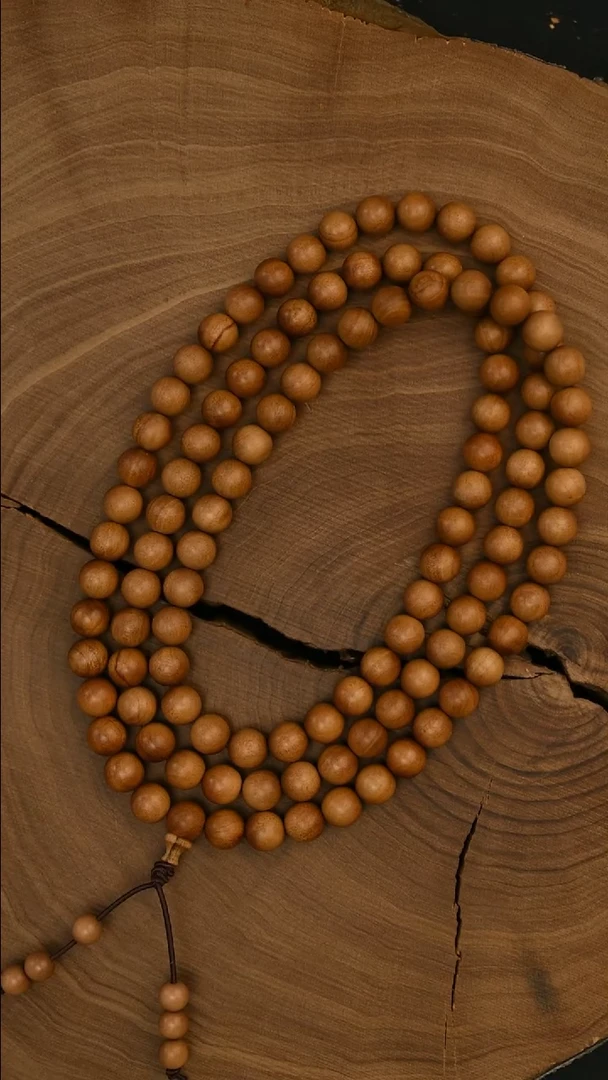檀香木手串/手链【供奉料】老印尼0.8*108顺-2号