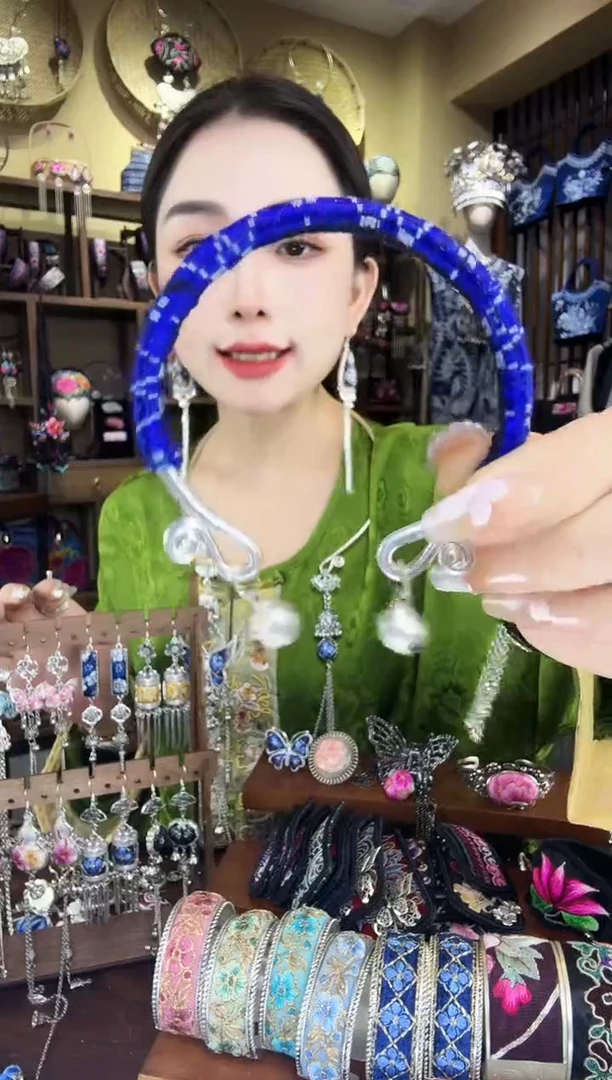刺绣非遗刺绣民族风手镯