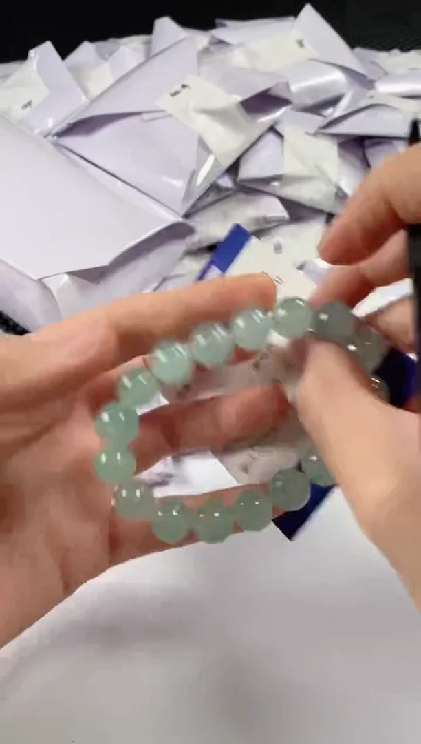 【闪购商品】翡翠颈饰未镶嵌11111111