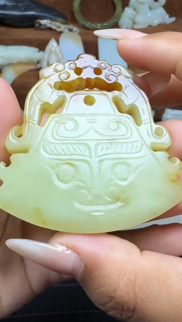 颈饰未镶嵌和田玉1