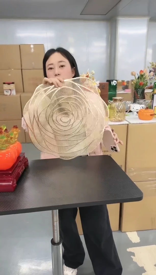 金沃水晶琉璃摆件33   2张