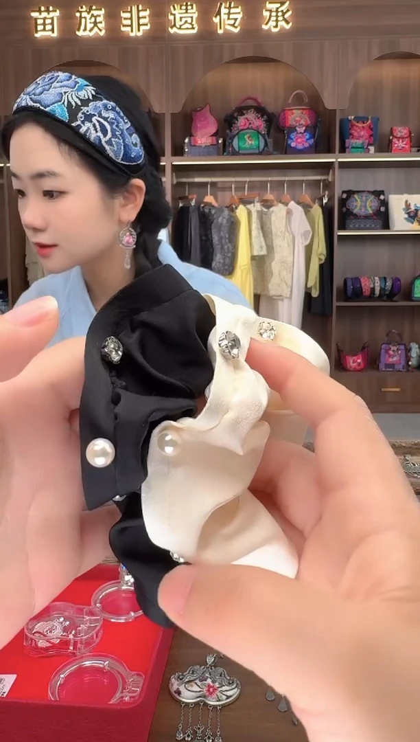 织绣扶光苗绣传承3